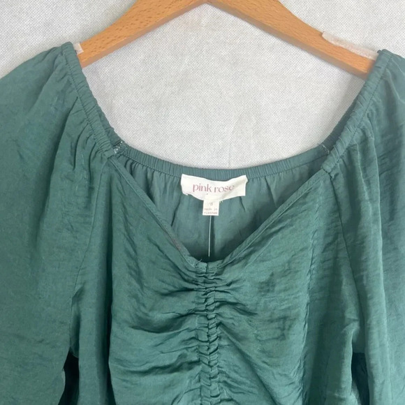 Pink Rose NWT Evergreen Long Sleeve Vneck Drawstring Pull Front Size Small - Picture 3 of 9